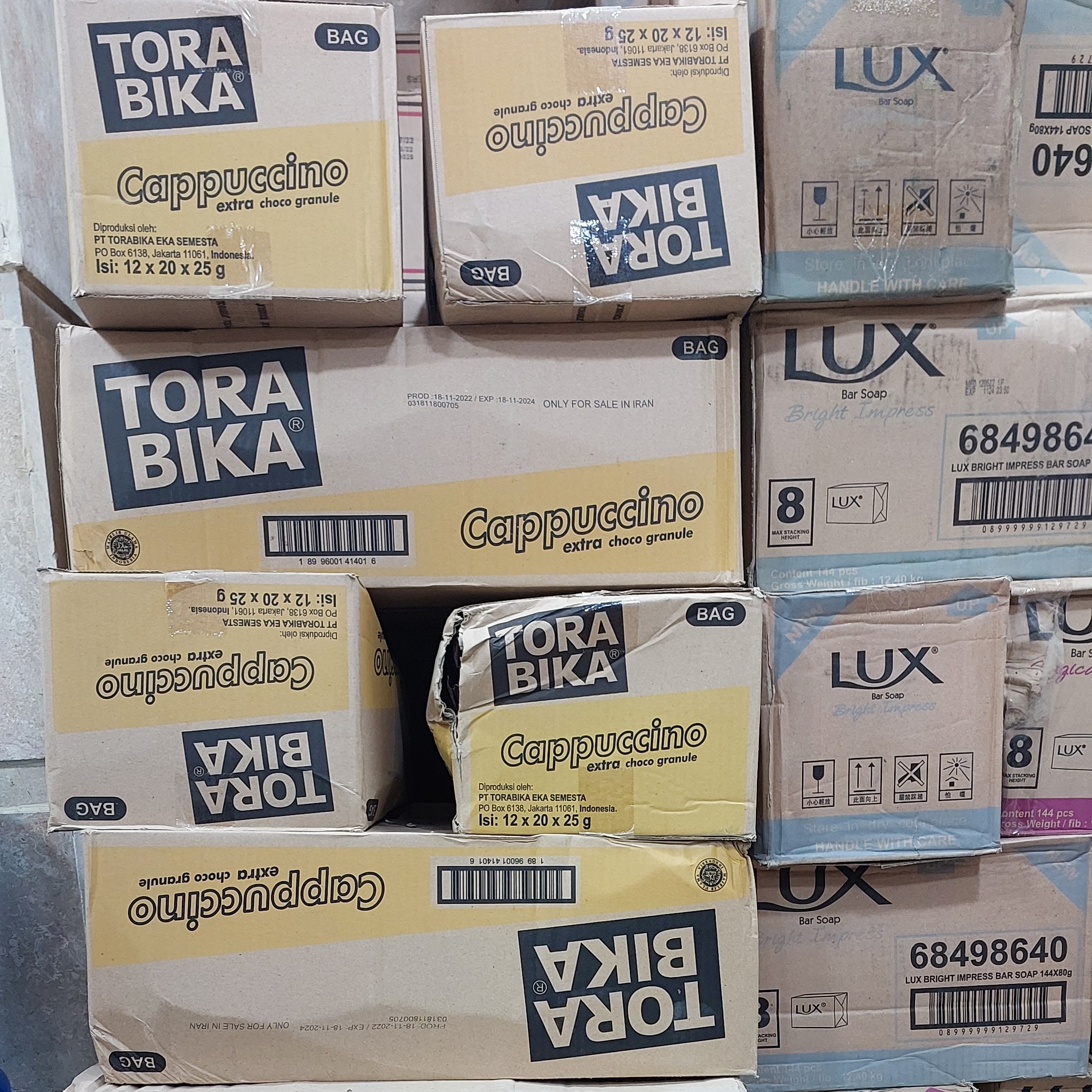 کاپوچینو تورابیکا اصل عمده(1)کارتن(12بسته20عددی)ارسال رایگان سراسر کشور