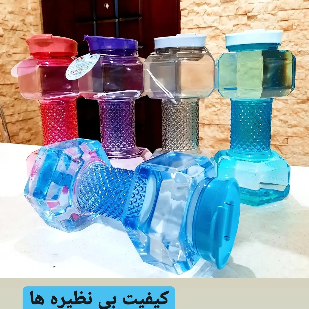 بطری آب دمبلی