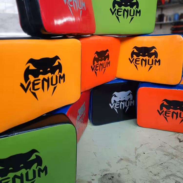 میت بالشی سایز بزرگ باشگاهی (پس کرایه)