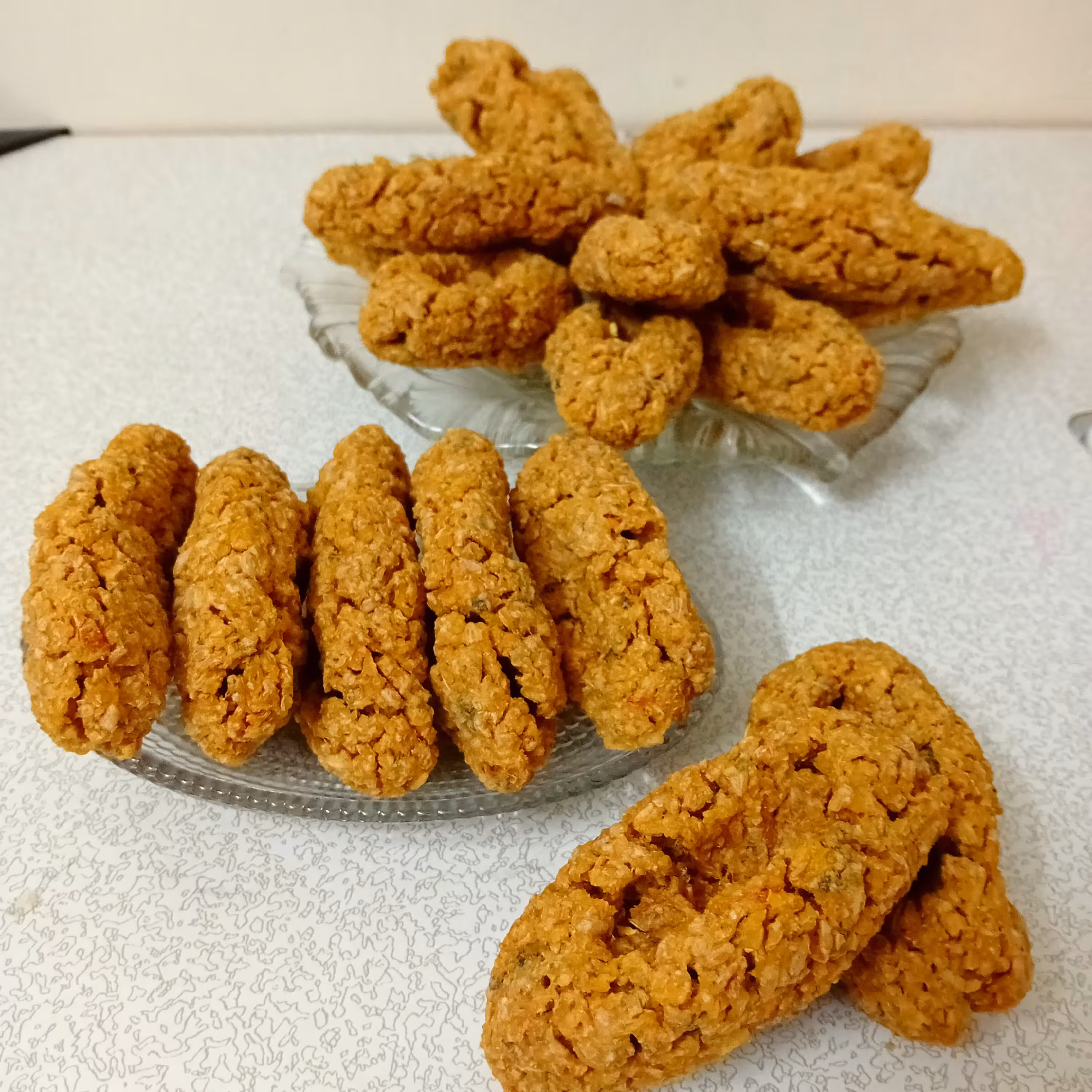 ترخینه محلی  (1کیلو)بهداشتی و خوشمزه خانگی