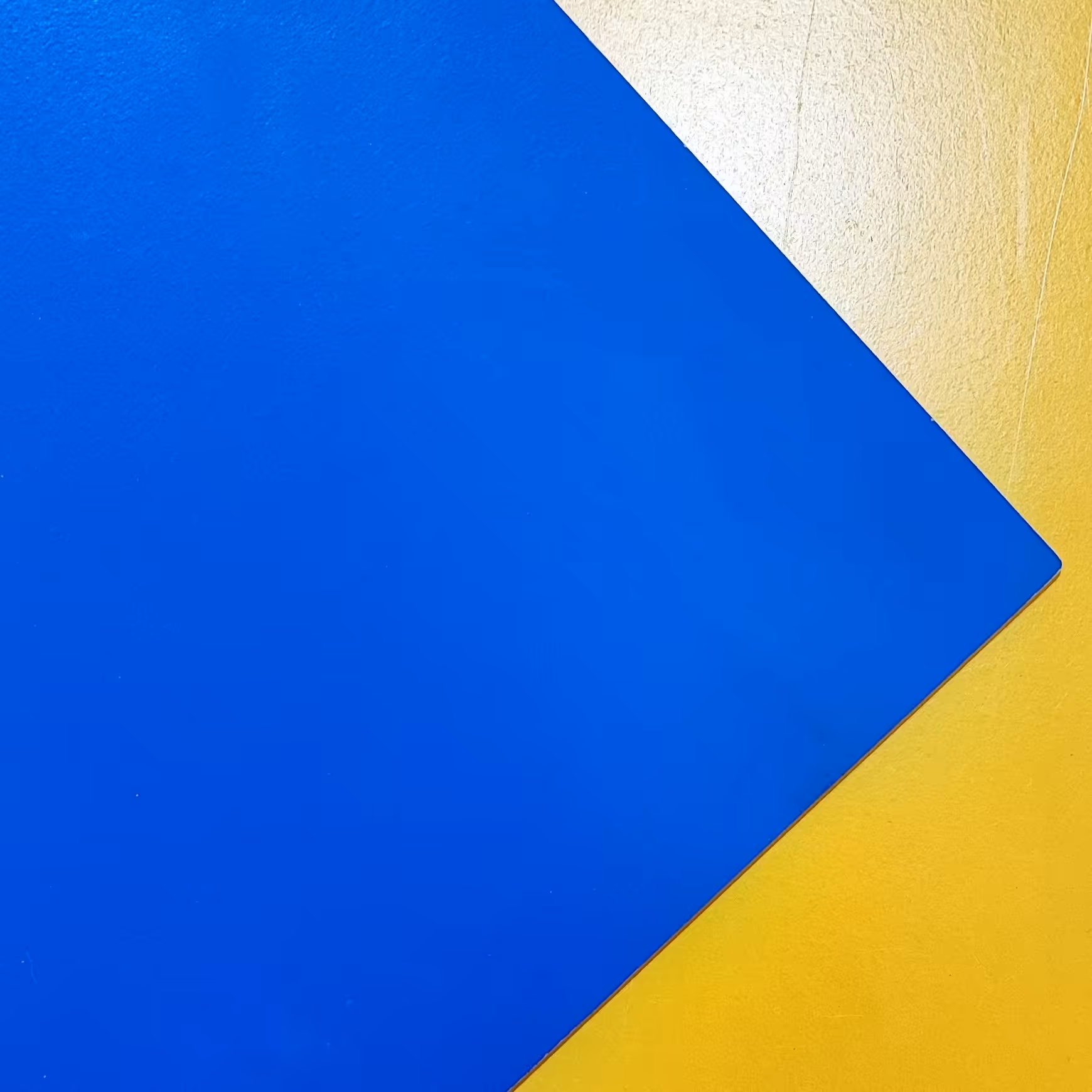 زیر کیک ام دی اف  مربع دو رو  متوسط(آبی سفید)