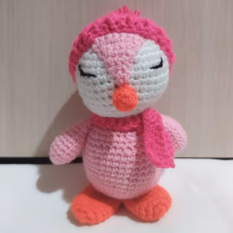 عروسک پنگوئن سرمایی بافتنی (آویز کیف) قلاب بافی (دست بافت)