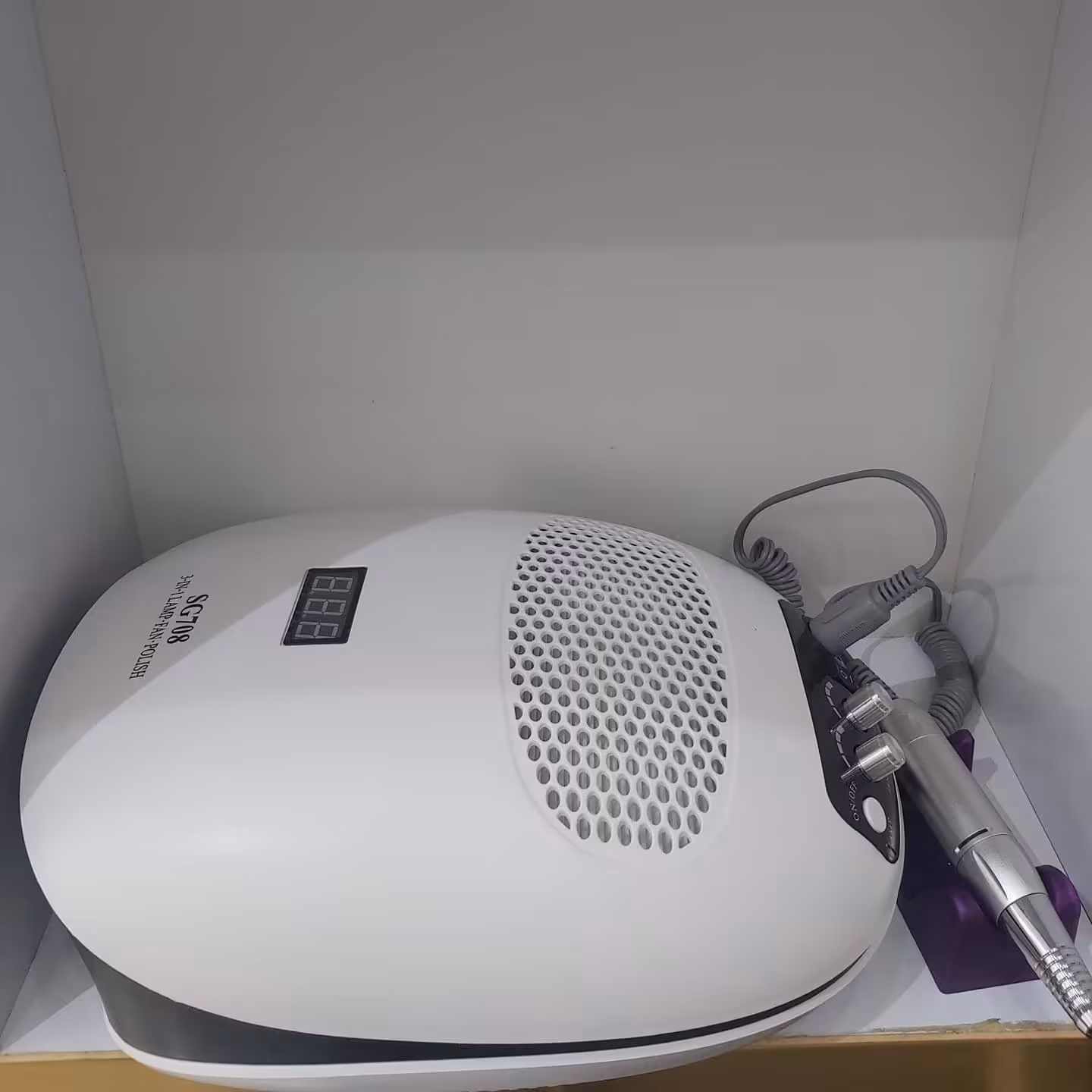 دستگاه سه کاره کاشت ناخن باکیفیتی بی نظیر