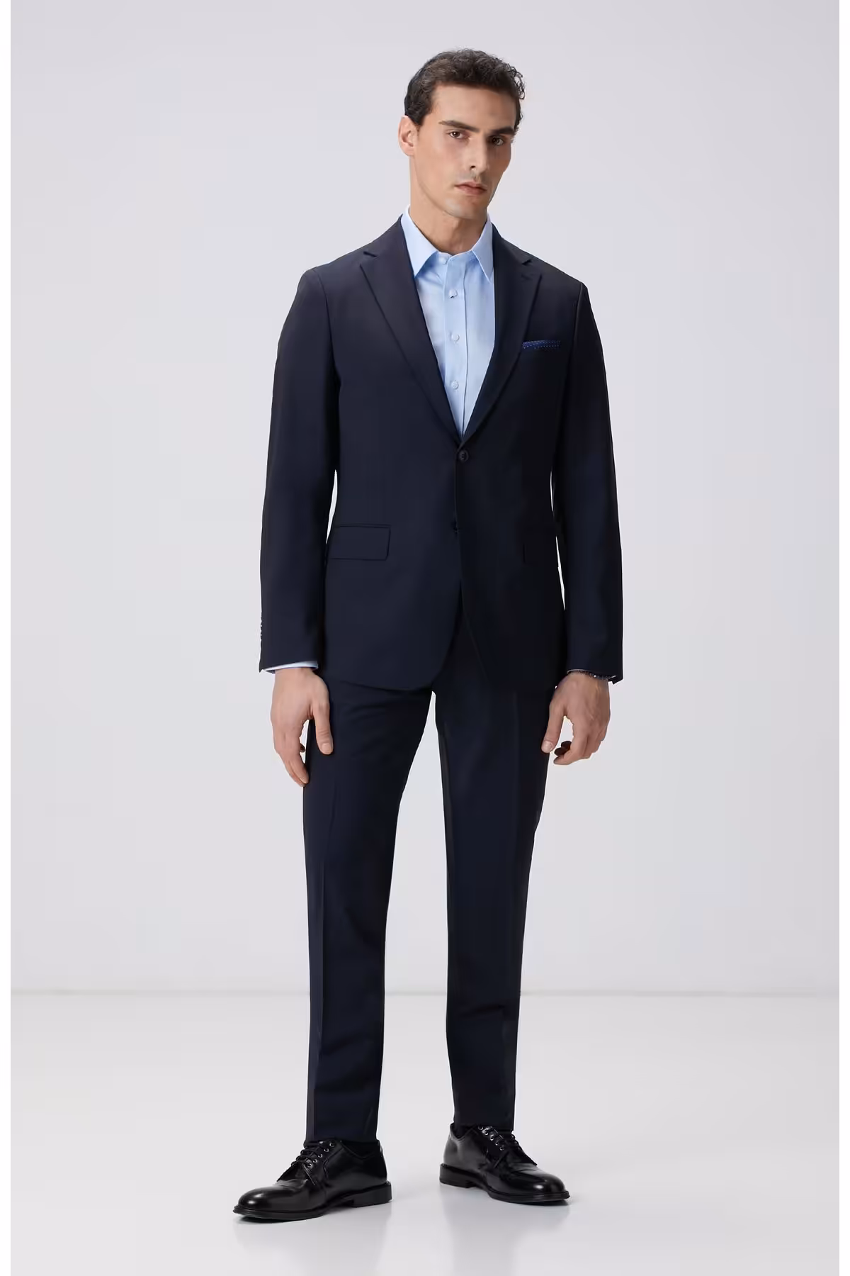 کت وشلوار آبی مردانه و شلوار مخلوط پشم سرمه‌ای نتورک Network