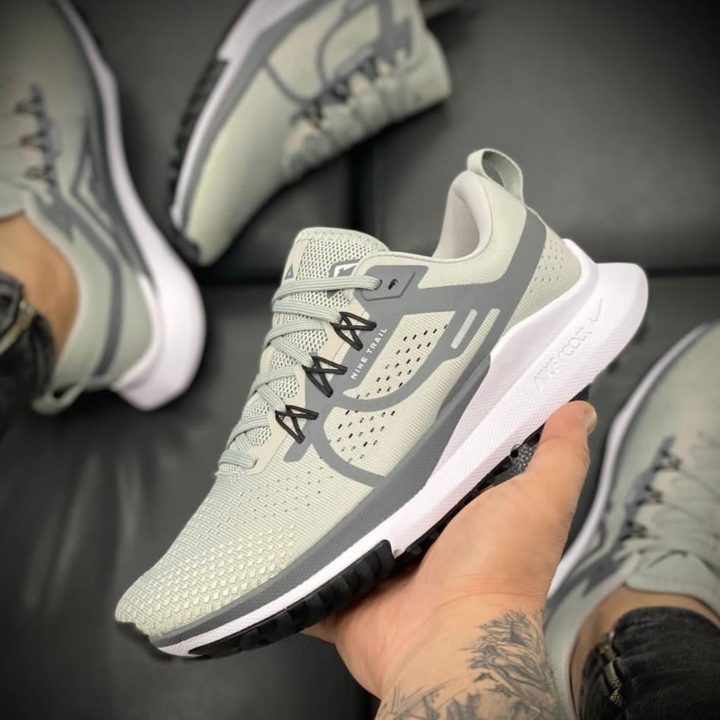 379 کتونی رنگ طوسی برند نایک مردانه کفش ورزشی nike