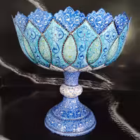 میوه خوری مسی پایه دار،  مینا کاری شده با  ارتفاع 22 ، با قطر 22،قابل شستشو ،مناسب برای پذیرایی و دکور