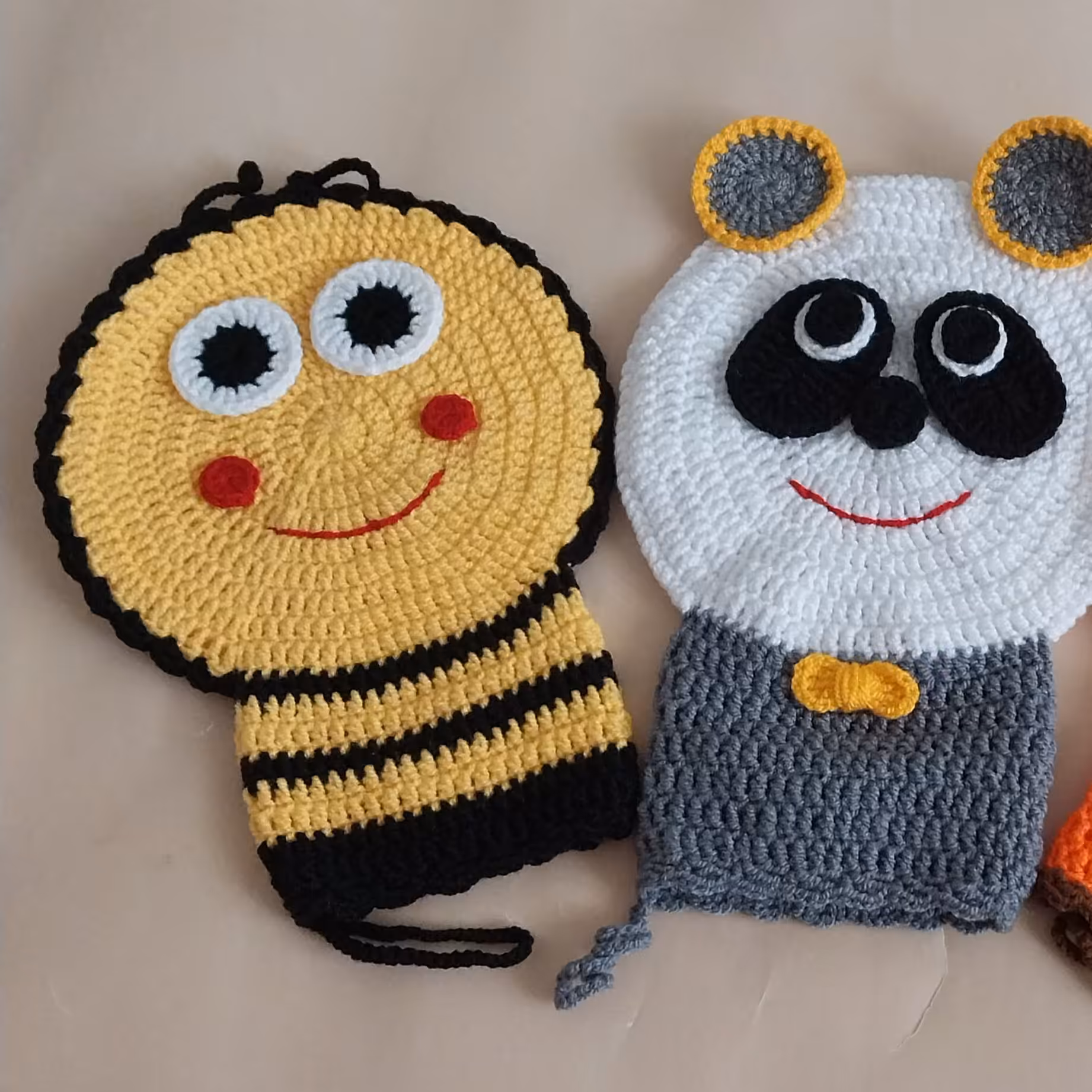 لیف.عروسکی زنبور