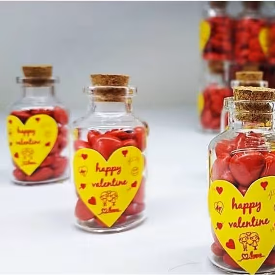 هدیه شیشه 25 سی سی قلبی شکلات  اسمارتیز