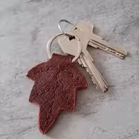 جاسویچی چرمی