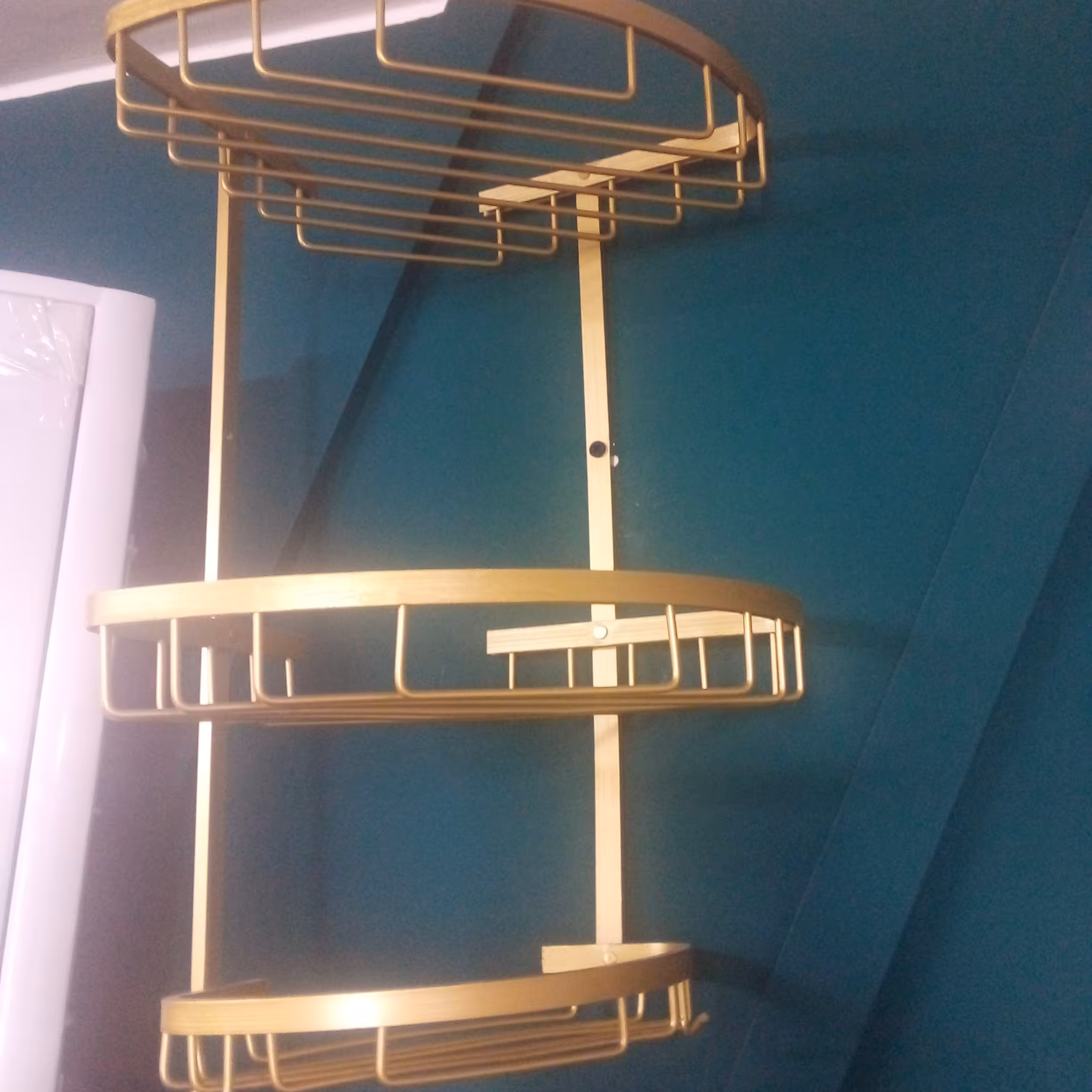  کنج  دوطبقه آلمینیومی حمام (باجاصابونی)رنگ طلایی(ارسال تیپاکس پس کرایه)