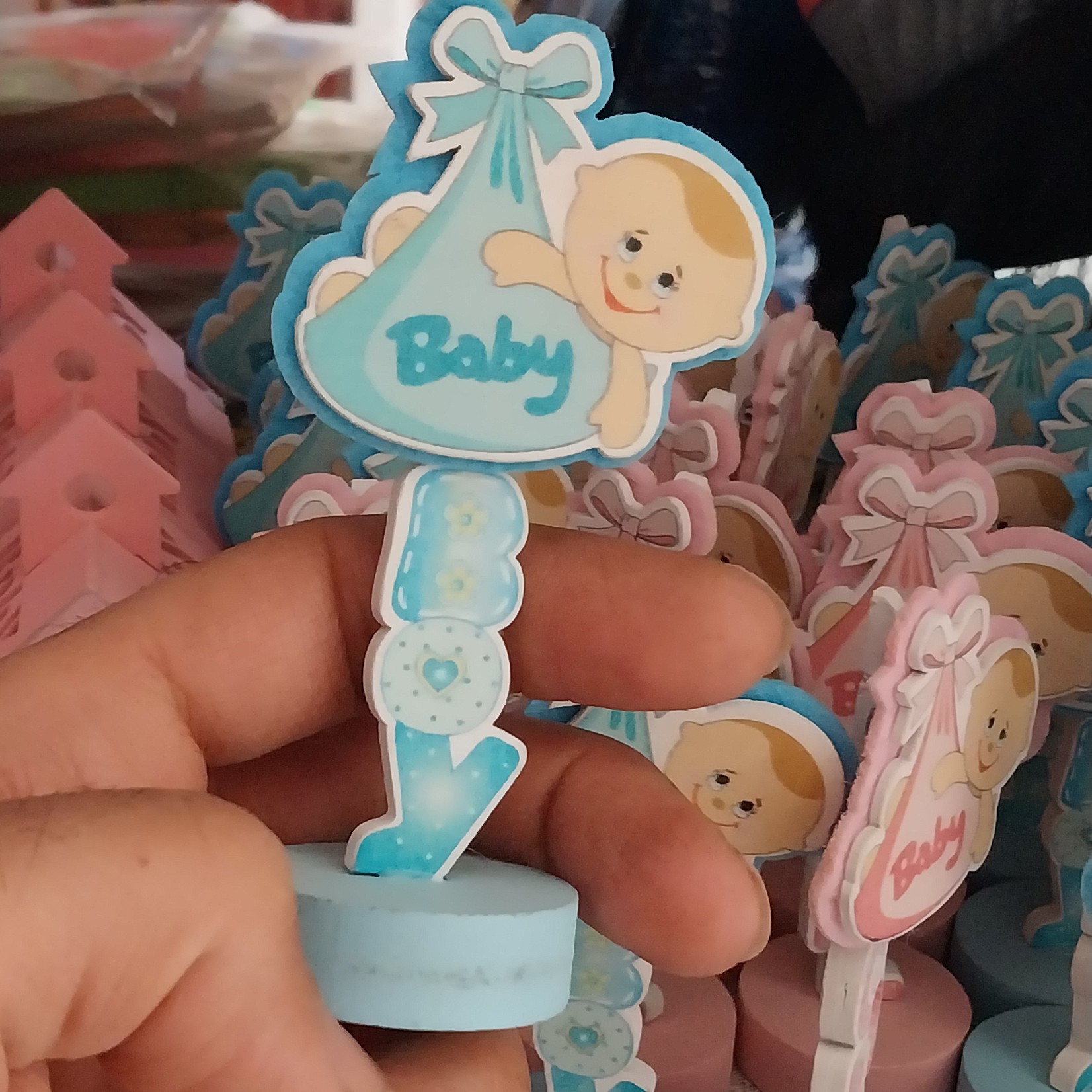 گیفت تعیین جنسیت  آبی با گیره عکس