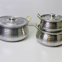 قابلمه سه تایی جنس چکشی دو دسته طلایی 