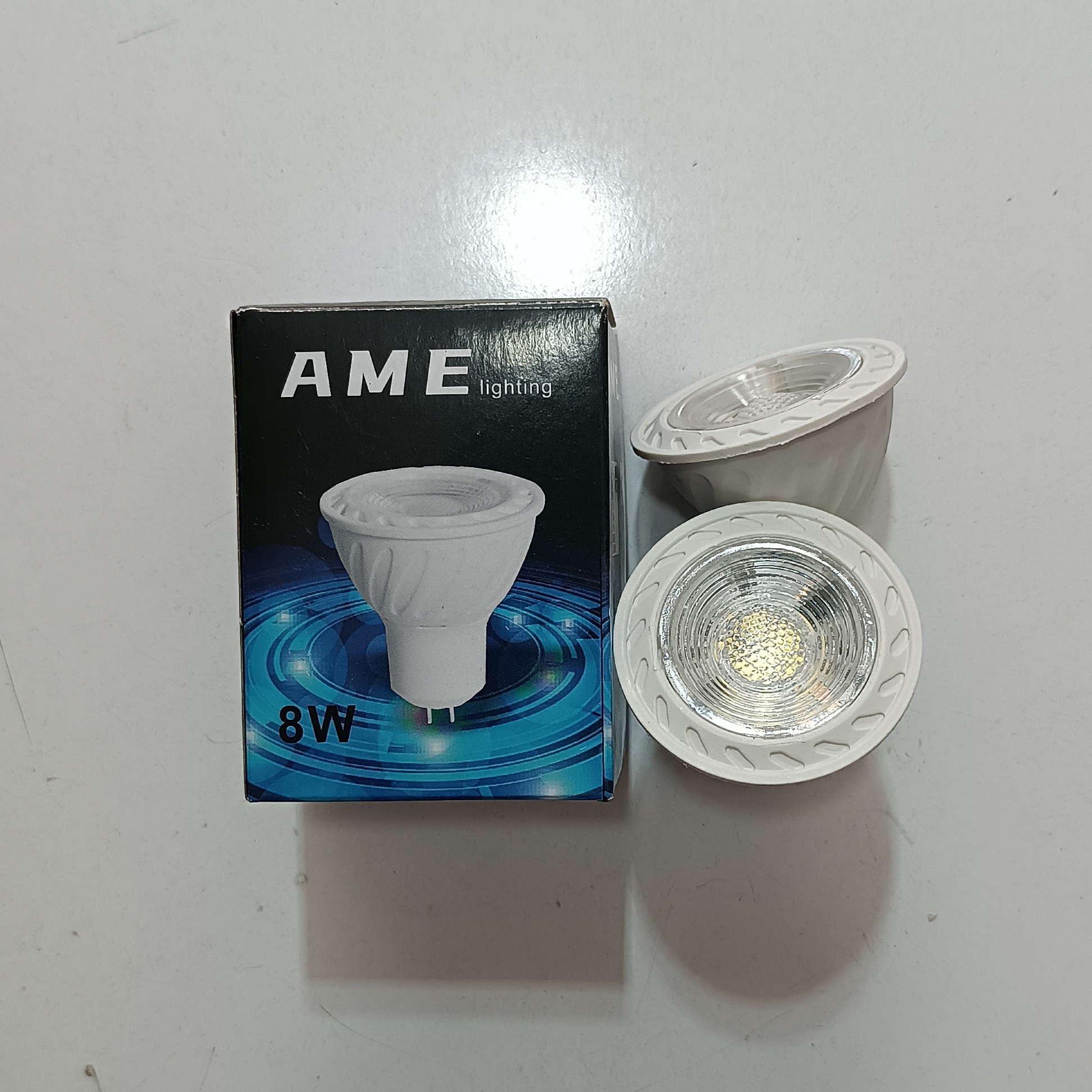 لامپ هالوژن 8 وات