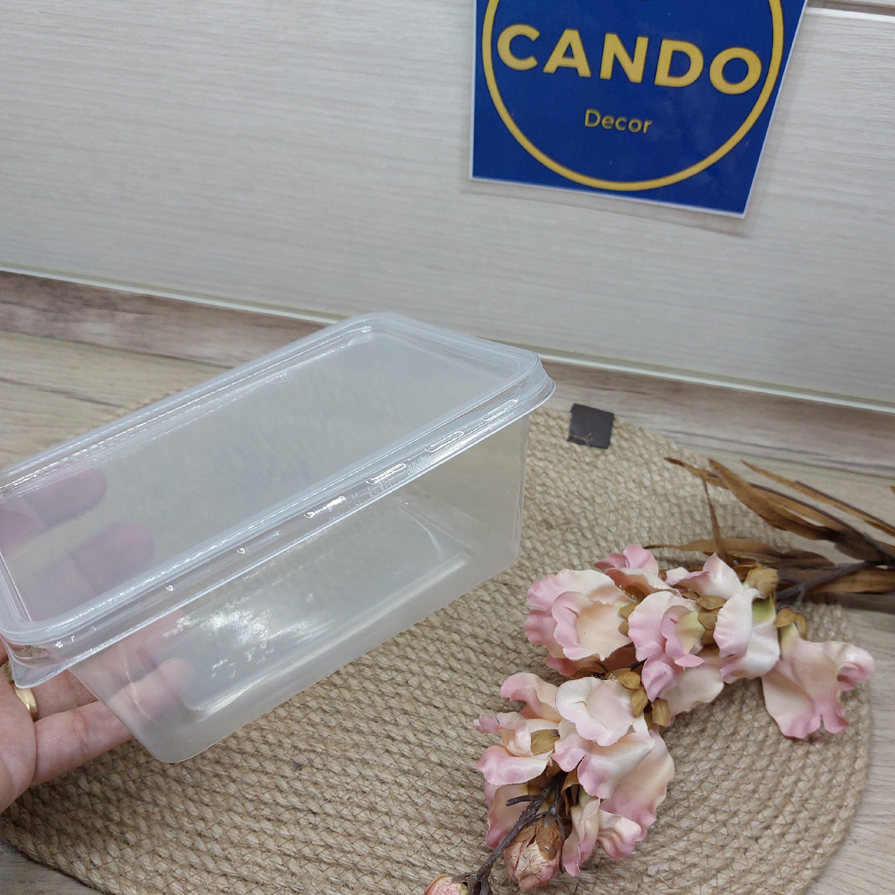 ظرف نگهدارنده مواد غذایی شفاف فریزری  و مایکرو فری 750 سی سی 