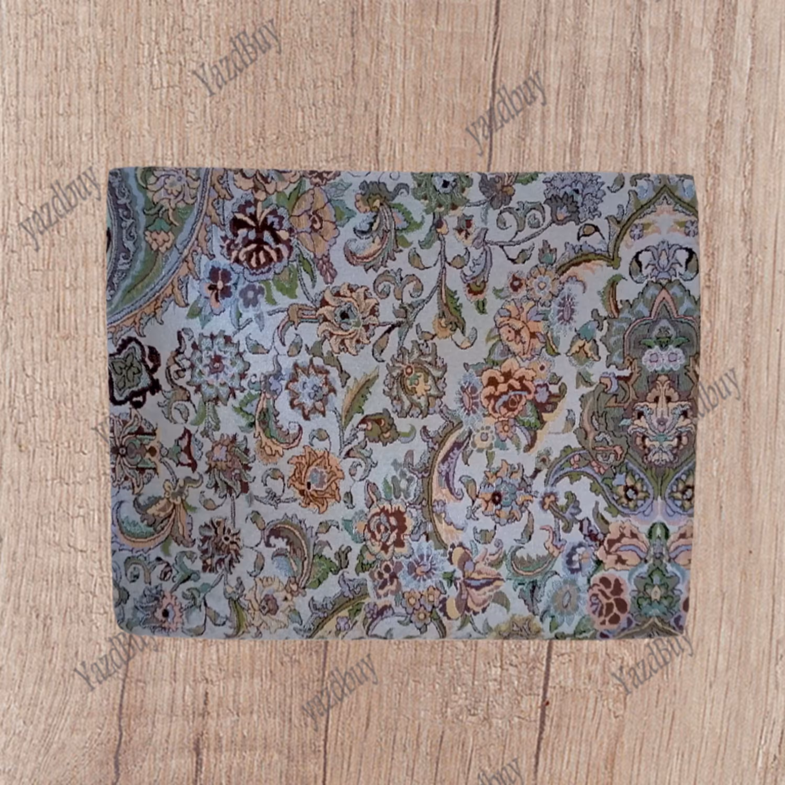 روفرشی 9 متری شانل ابریشم رنگ طوسی با کیفیت بسیار عالی