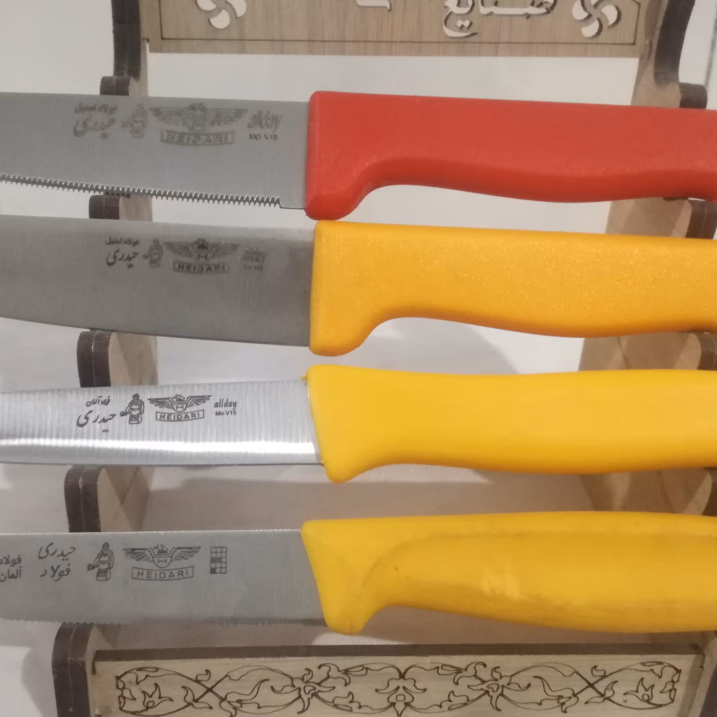 چاقوی حیدری اصل برای دم دستی در آشپز خانه و برای پوست کندن و خرد کردن خیار و گوجه فرنگی و سیب زمینی