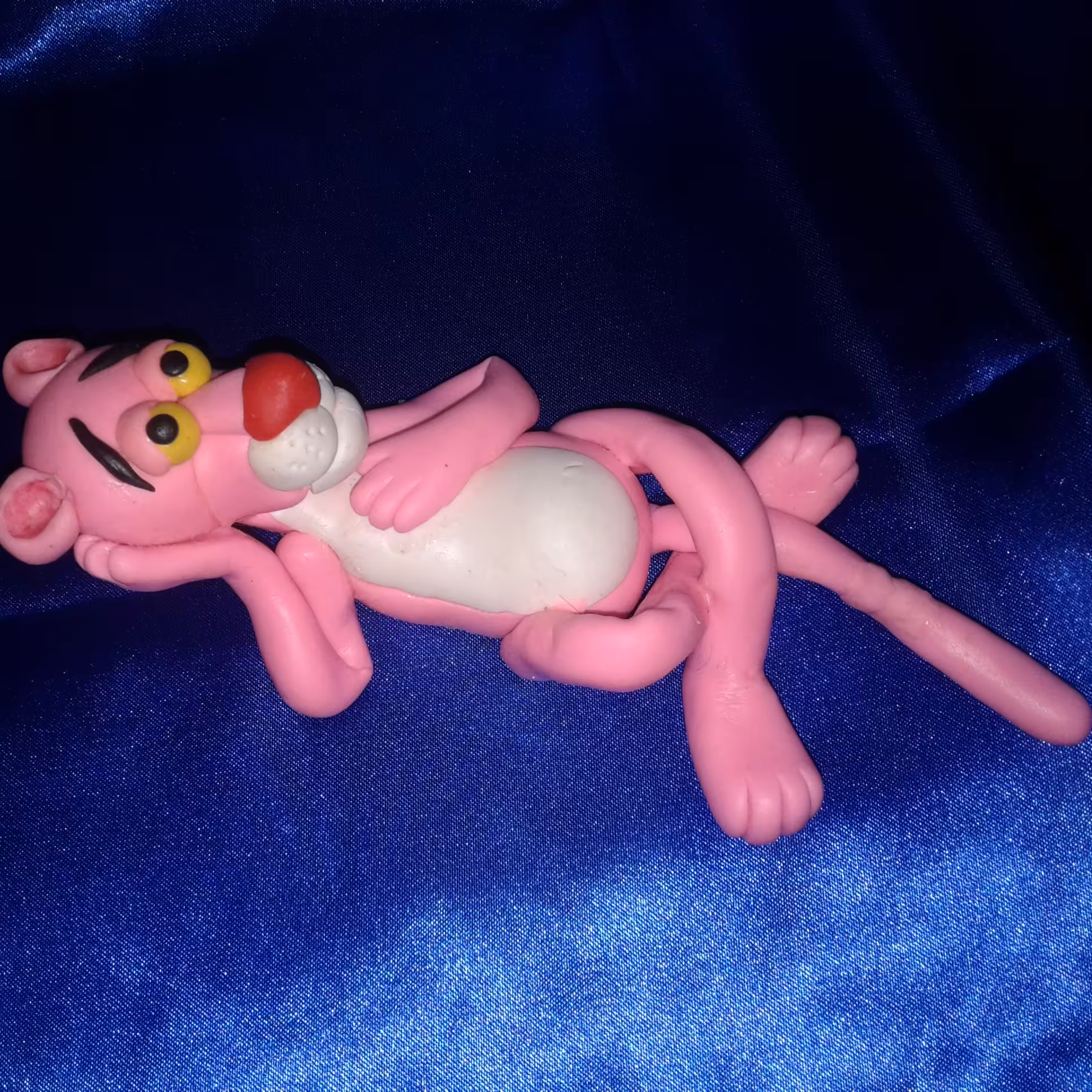 مجسمه خمیری پلنگ صورتی