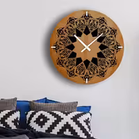 ساعت دیواری چوبی  با طرح  حکاکی نقاشیخط گالری چارگوش مدل cw10  دایره 48 سانتیمتر