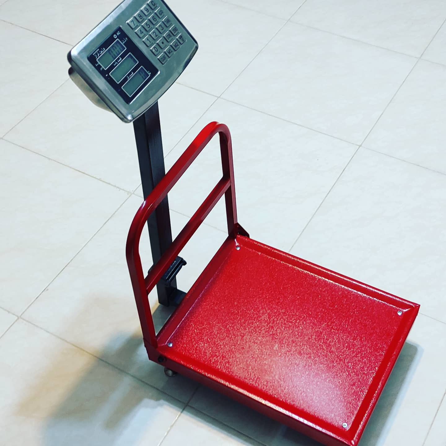 باسکول 300 کیلو تاشو گارد دار سیار