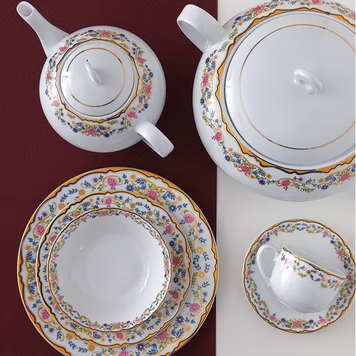 سرویس چینی زرین طرح گلستان 102 پارچه