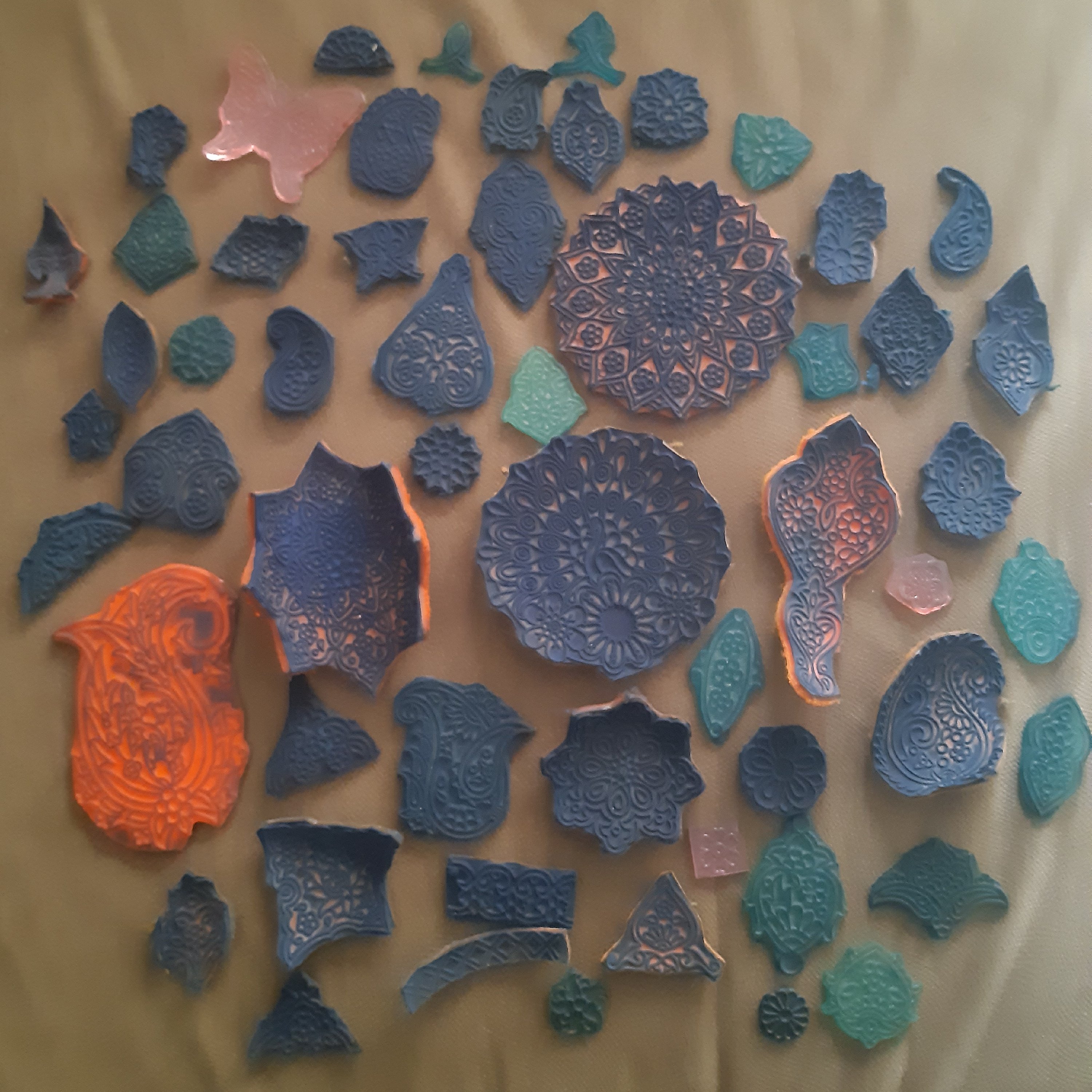 شابلون مینا کاری در طرح های مختلف و کیفیت بالا 