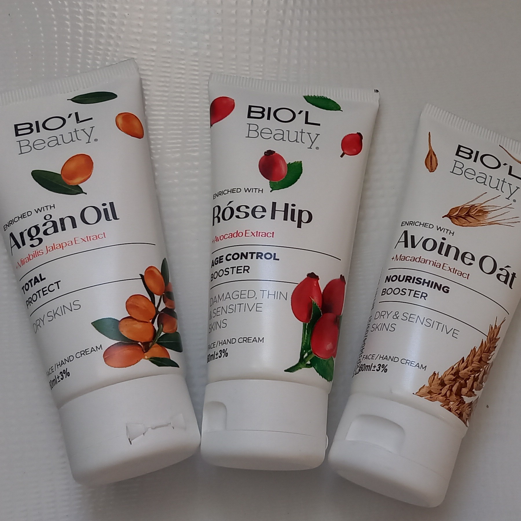 کرم مرطوب کننده دست و صورت بیول