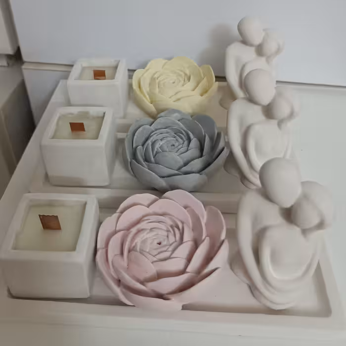 اکسسوری زیبا ست شمع و جاعود مجسمه 