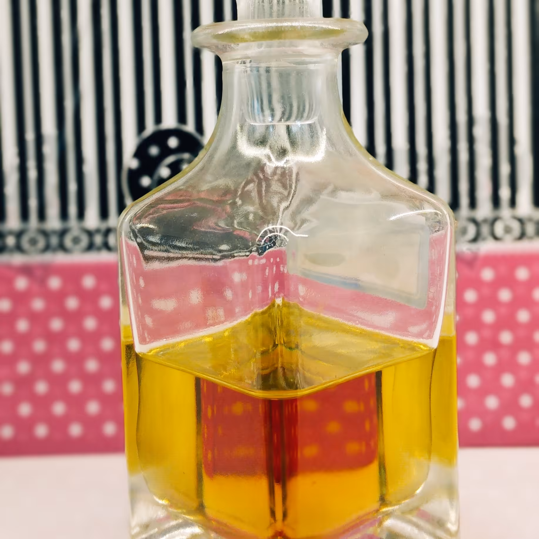 فروش عطر  آکوا بولگاری قیمت گرمی 