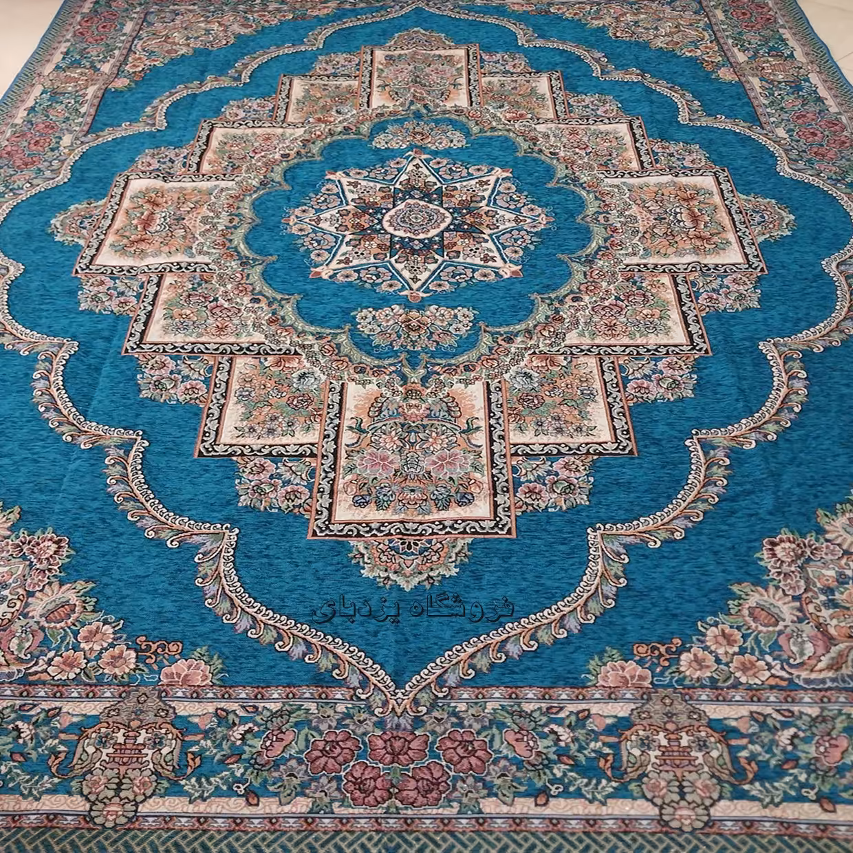 روفرشی مخمل زرکدار 12متری رنگ سبزآبی طرح حوض نقره مدل ستاره ای