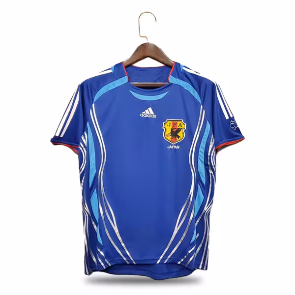 پیراهن کلاسیک اول ژاپن 2006