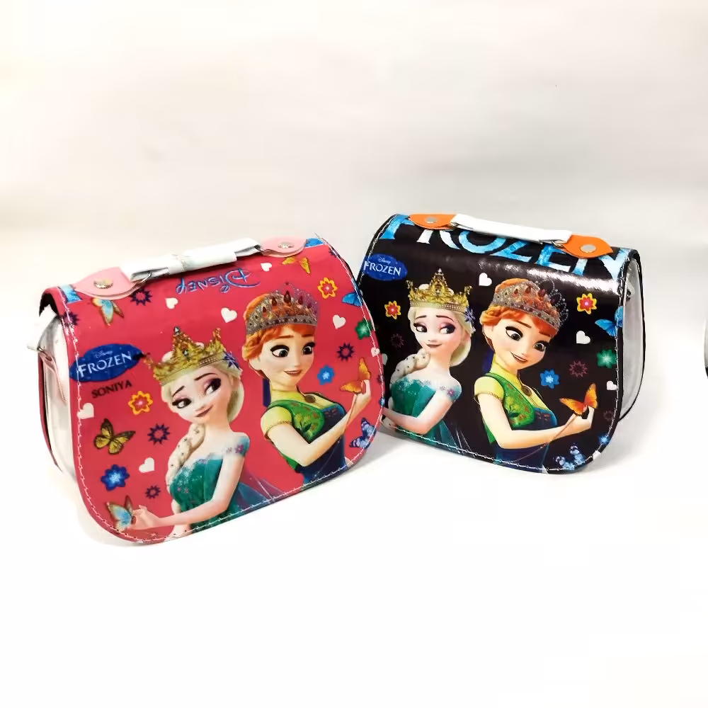 کیف دستی دخترانه طرح السا و آنا 
(صورتی و مشکی)