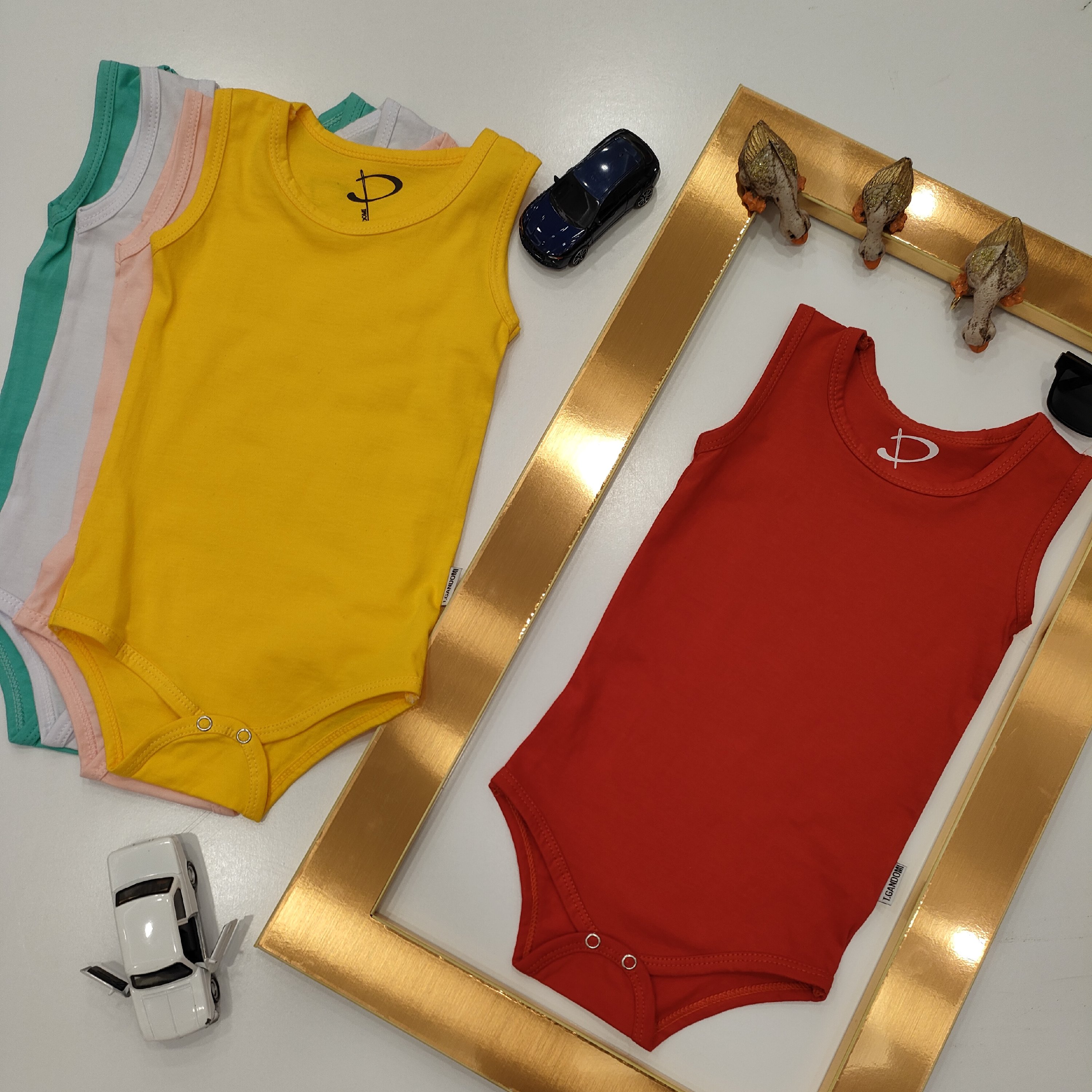 لباس نوزاد زیردکمہ