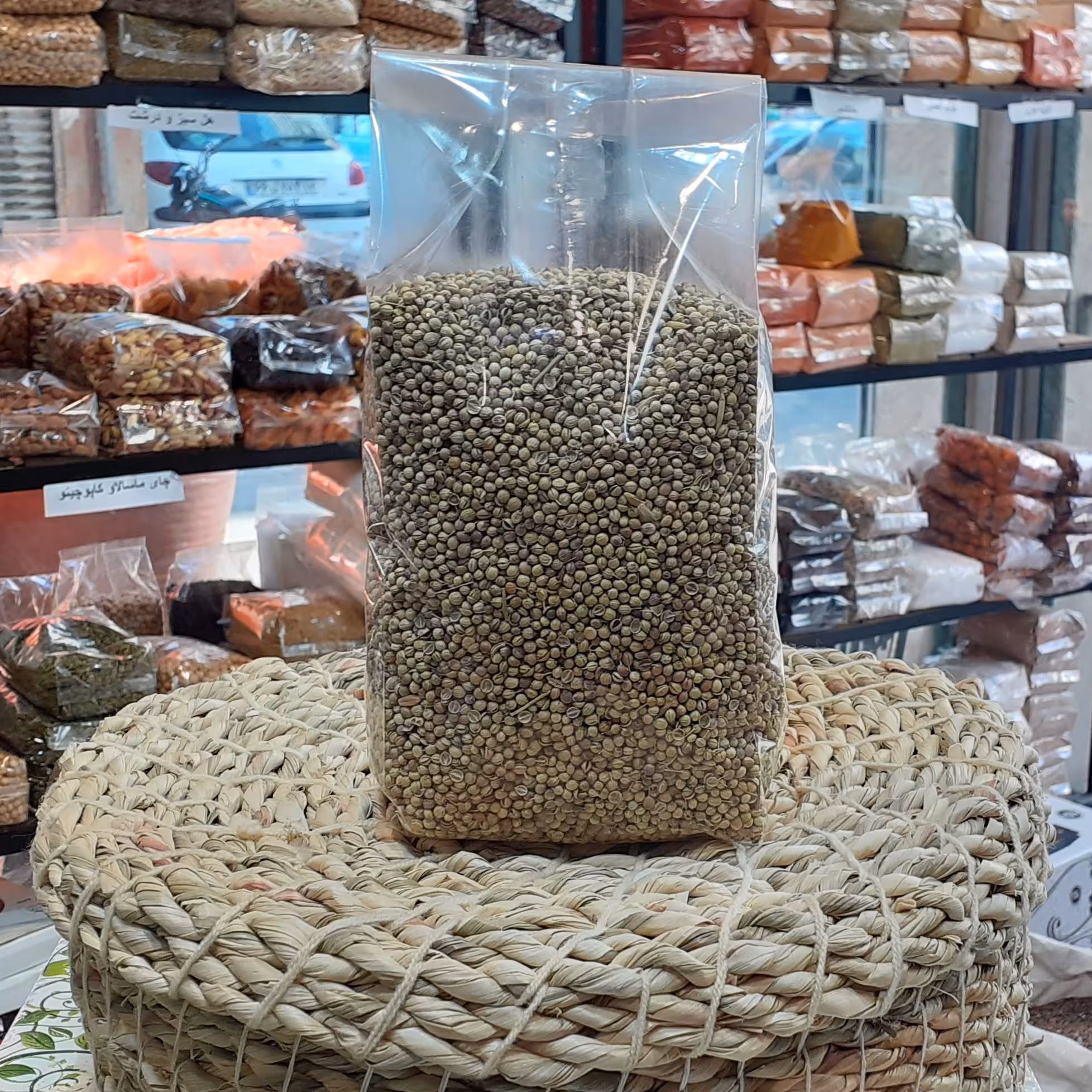 گشنیز توپی نیم کیلویی