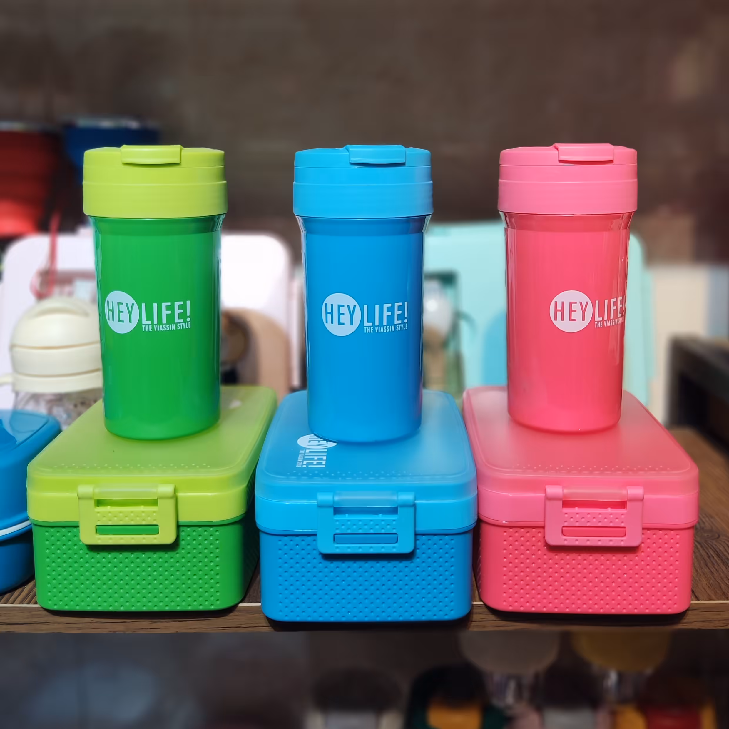 ست ظرف غذا و قمقمه ظرف دو طبقه دارای قاشق