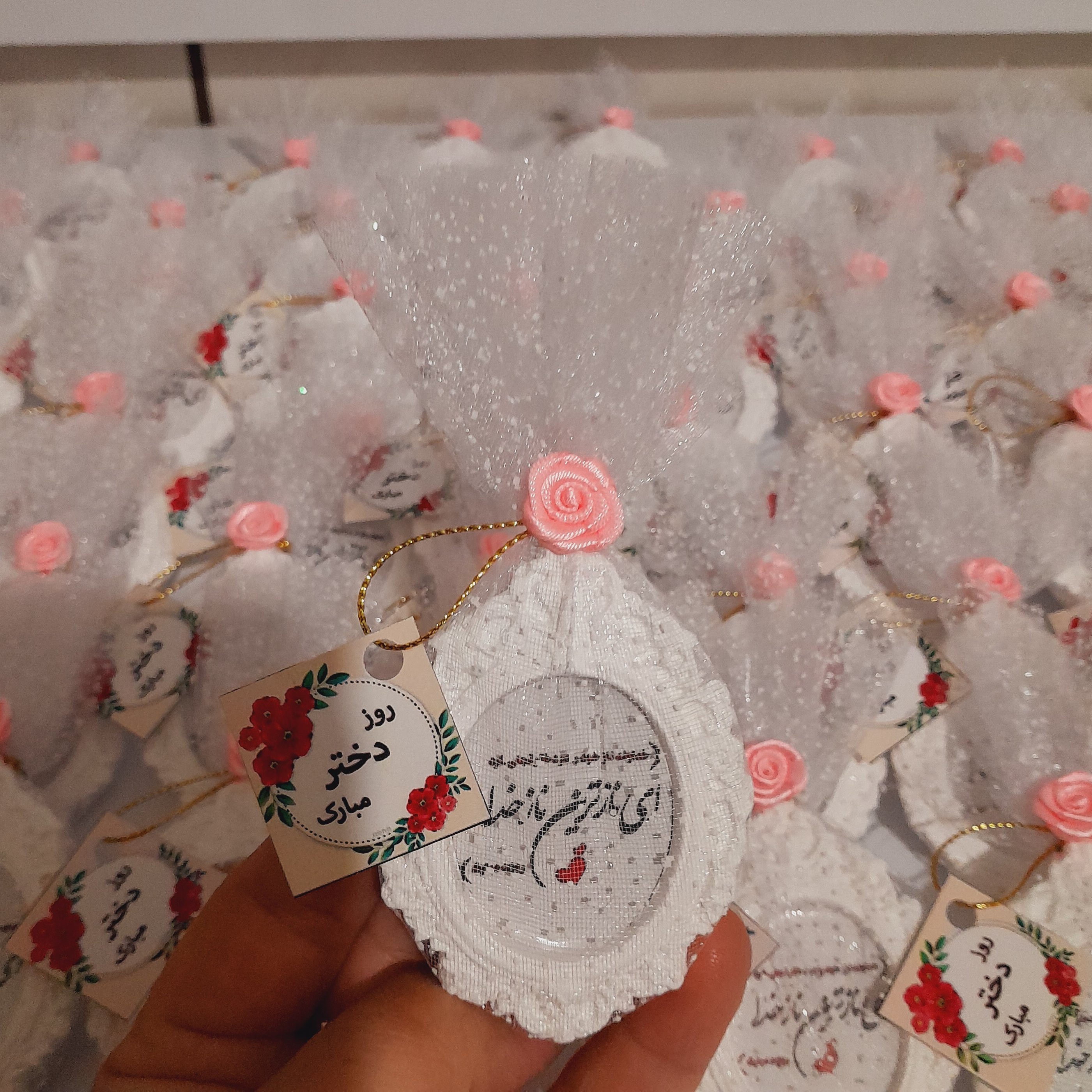 گیفت عروس ،عقد،نامزدی ،تولد ،روز دختر