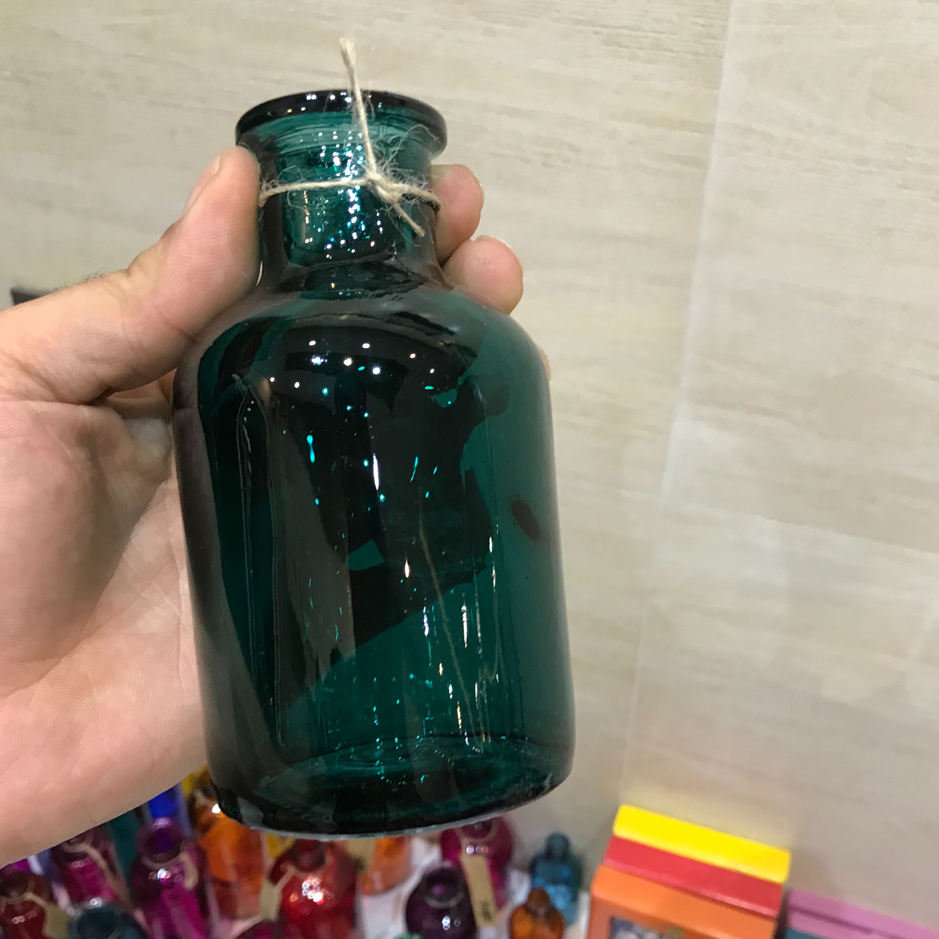 گلدان شیشه رنگی مدل جی