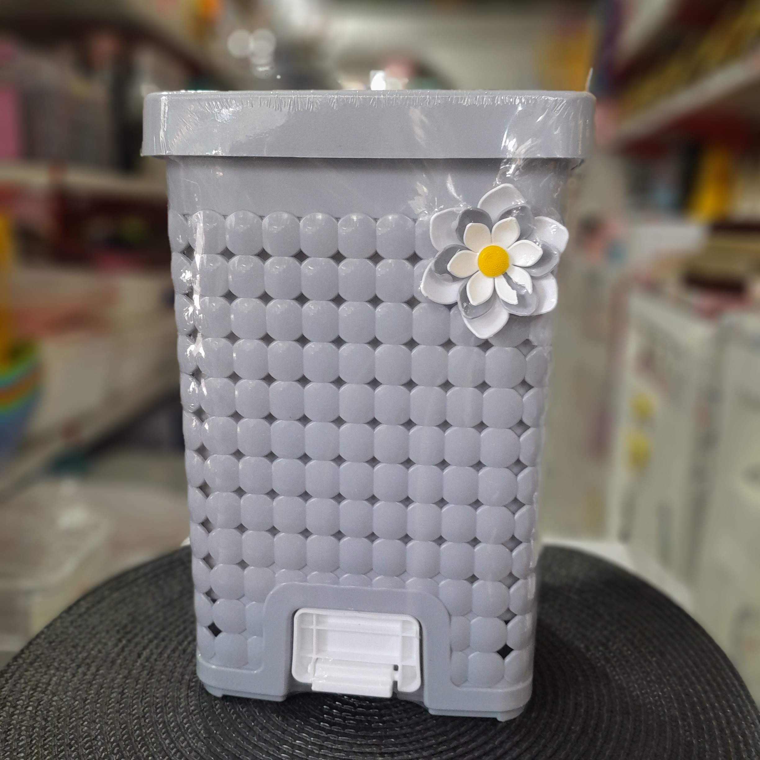 سطل زباله پدالی تکی مدل هوم کت 