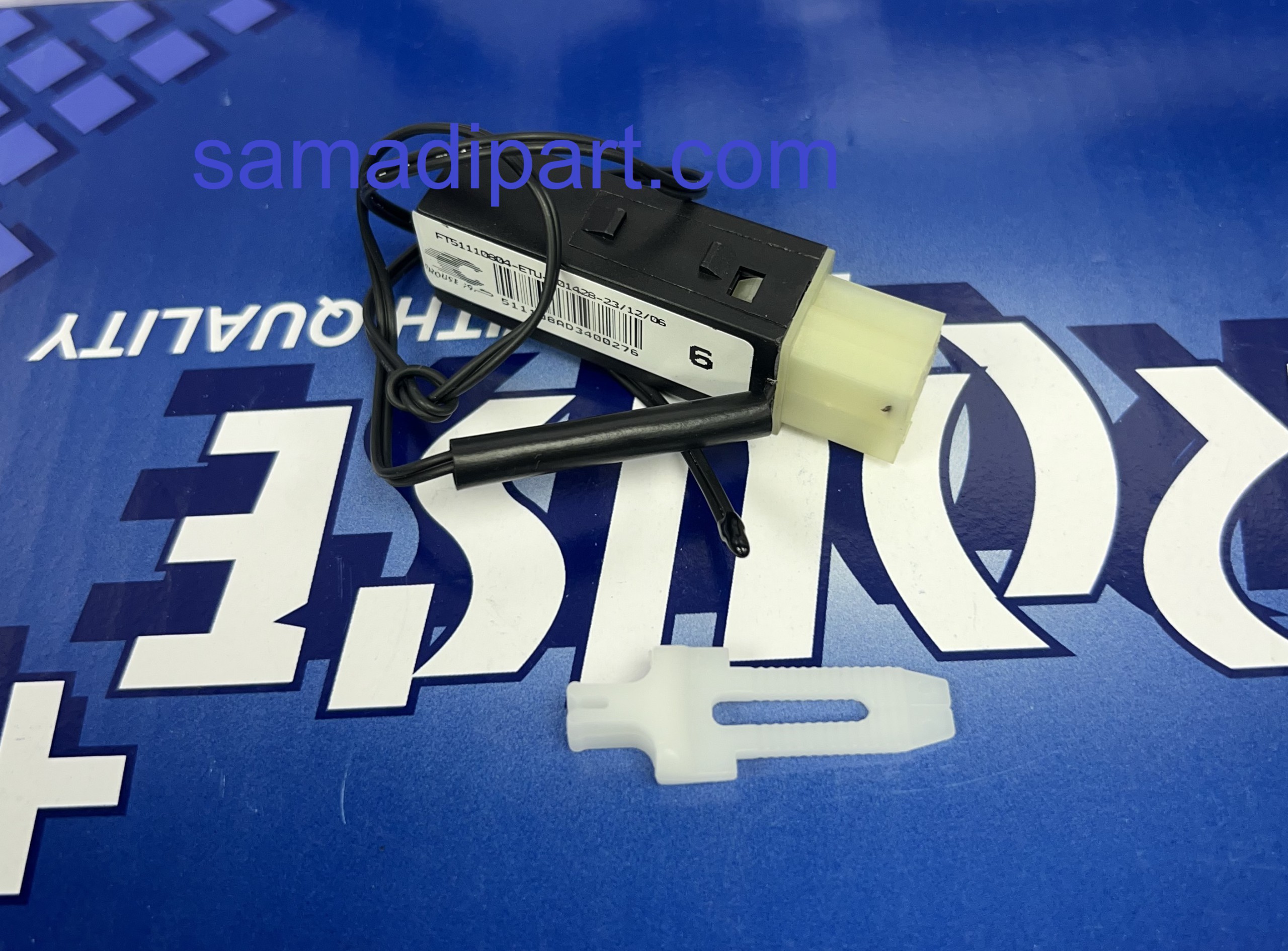 ترموستات الکترونیکی کولر تیبا کروز (CR511438)