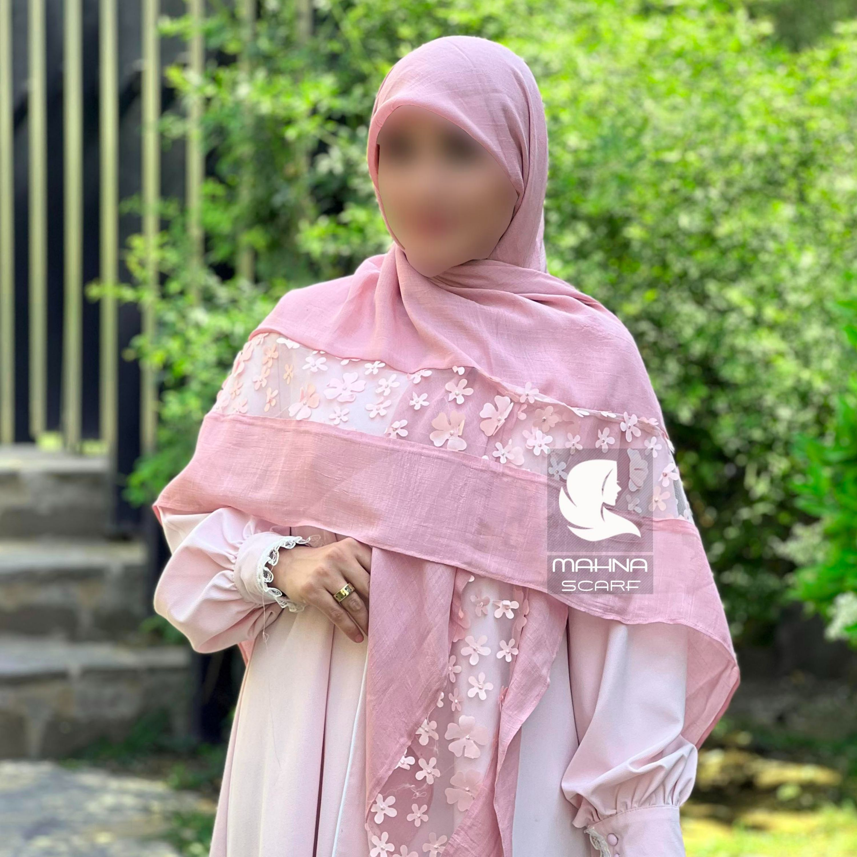 روسری بهارناز صورتی شکوفه