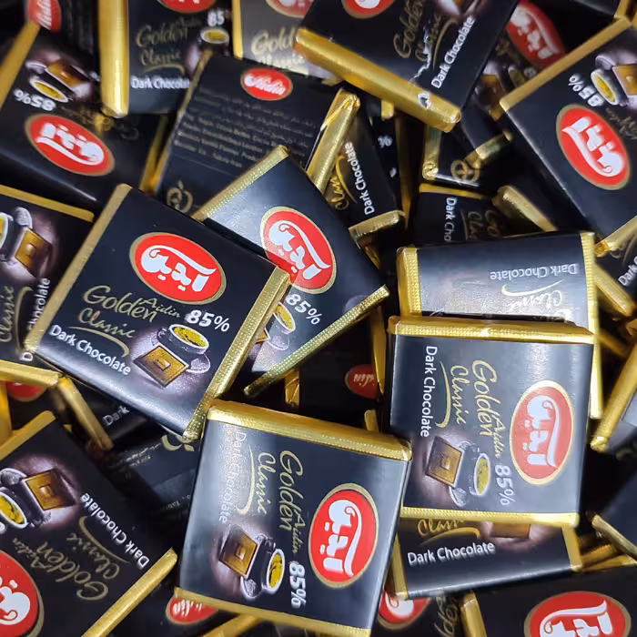 شکلات تلخ 85 درصد برند آیدین  مناسب کسانی که شکلات تلخ خاص  دوست دارند 