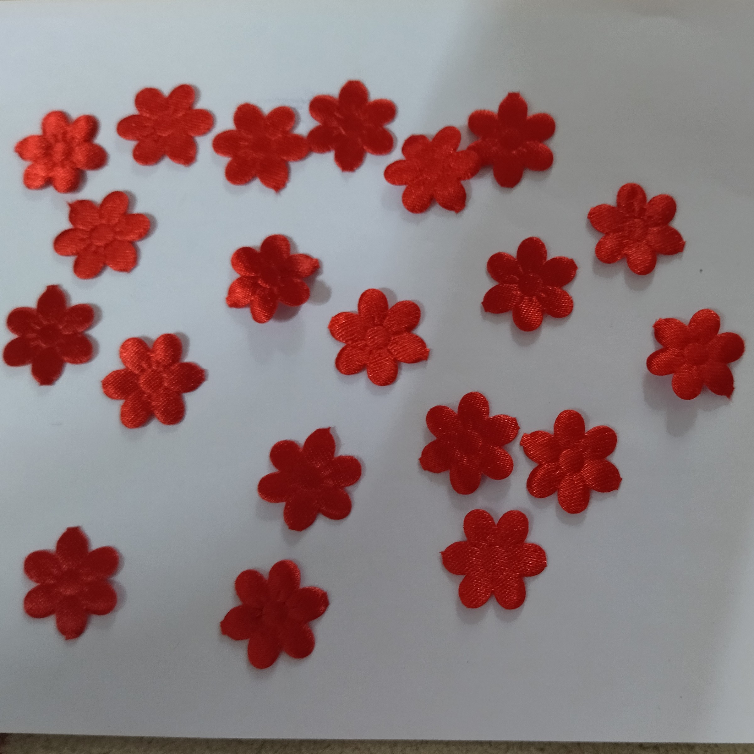 شکوفه قرمز (20عدد)