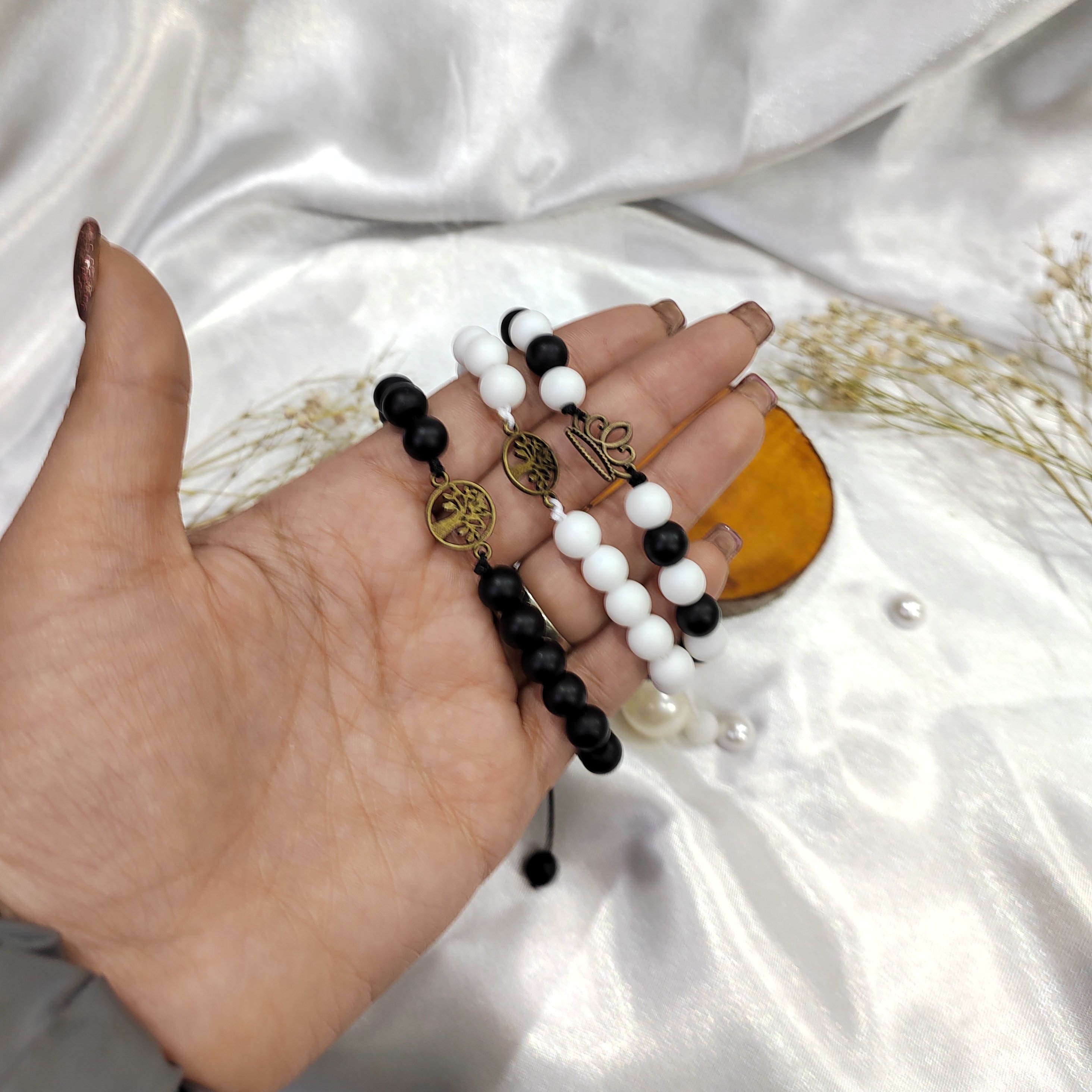 دستبند اونیکس