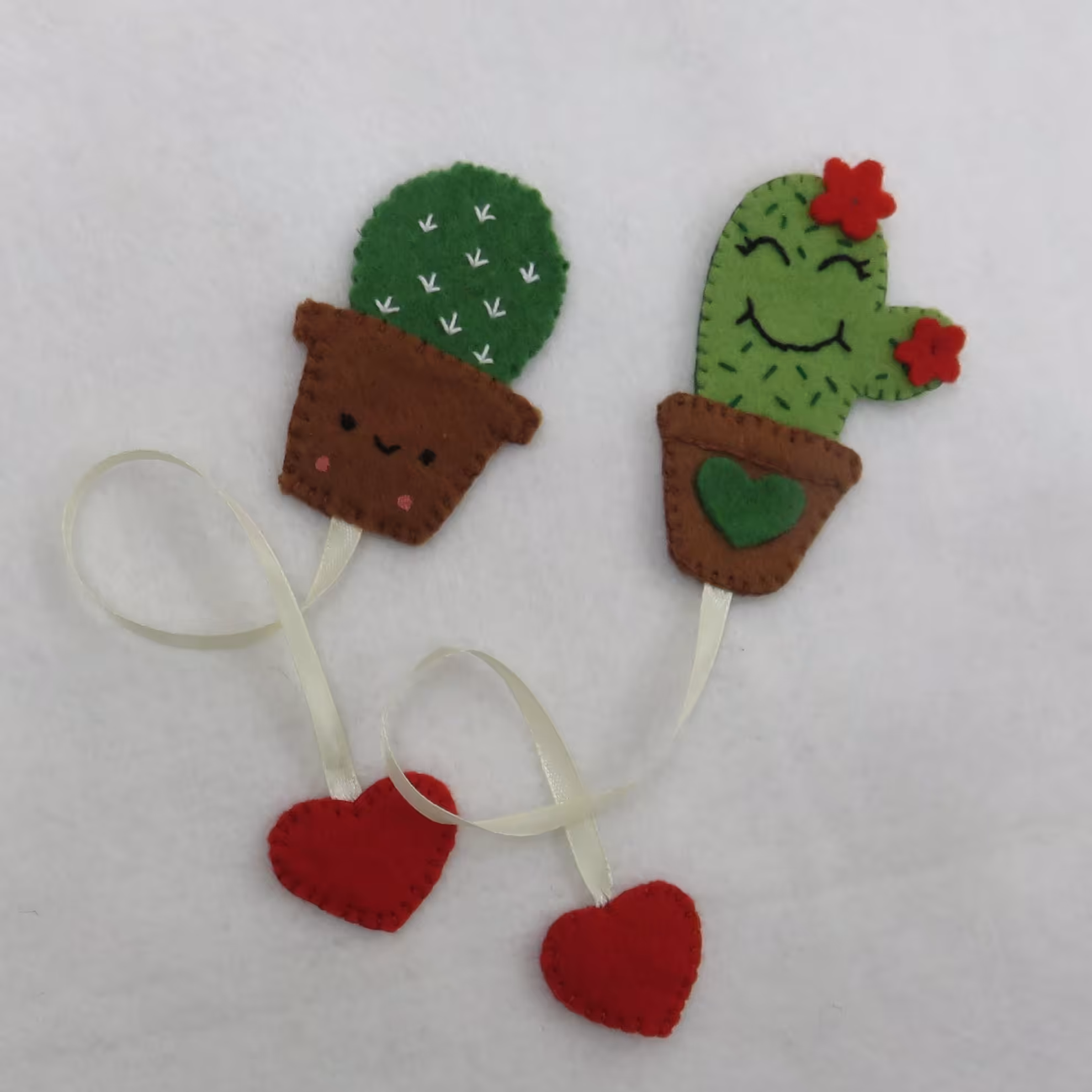 بوک مارک نمدی طرح کاکتوس پک دوعددی