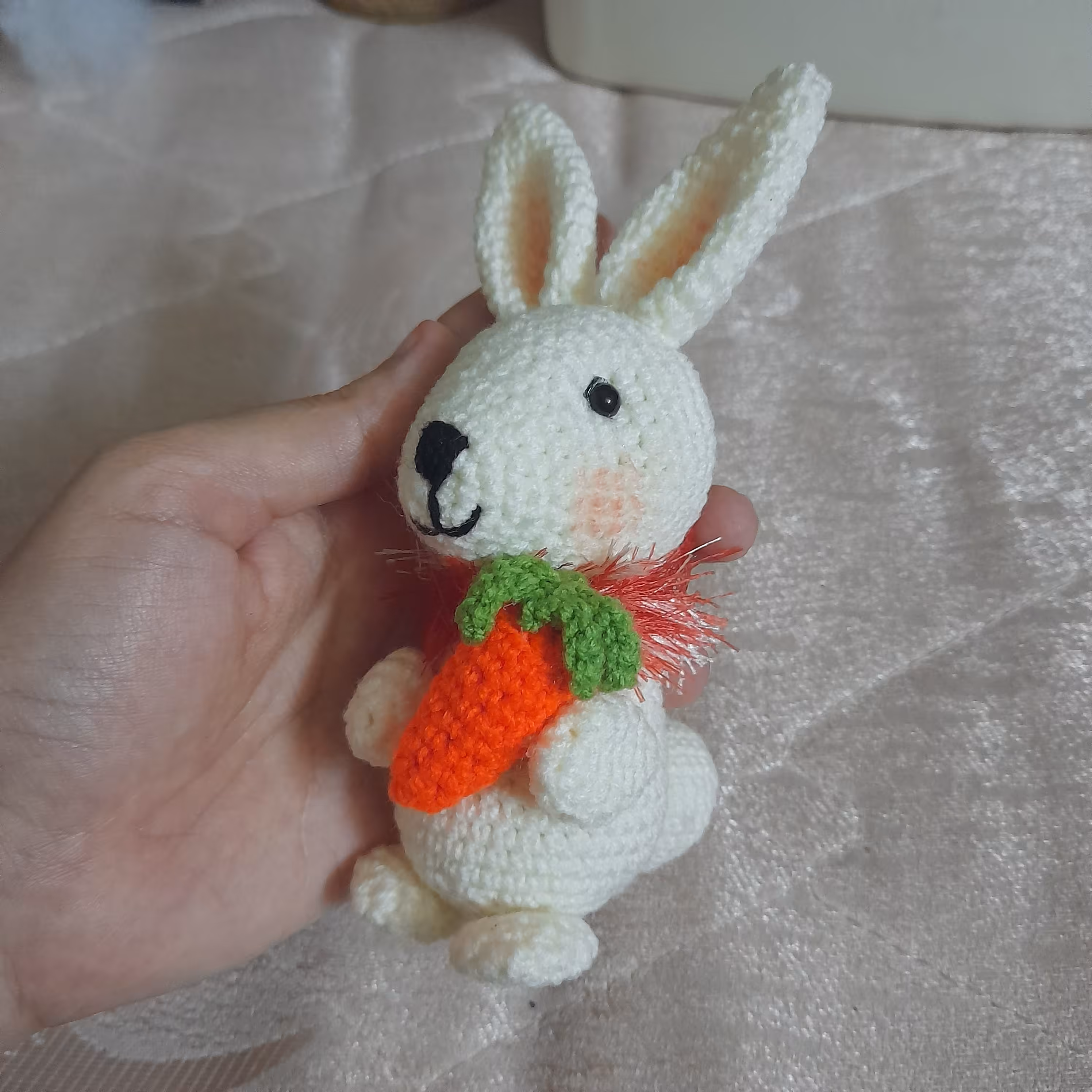 خرگوش بافتنی 