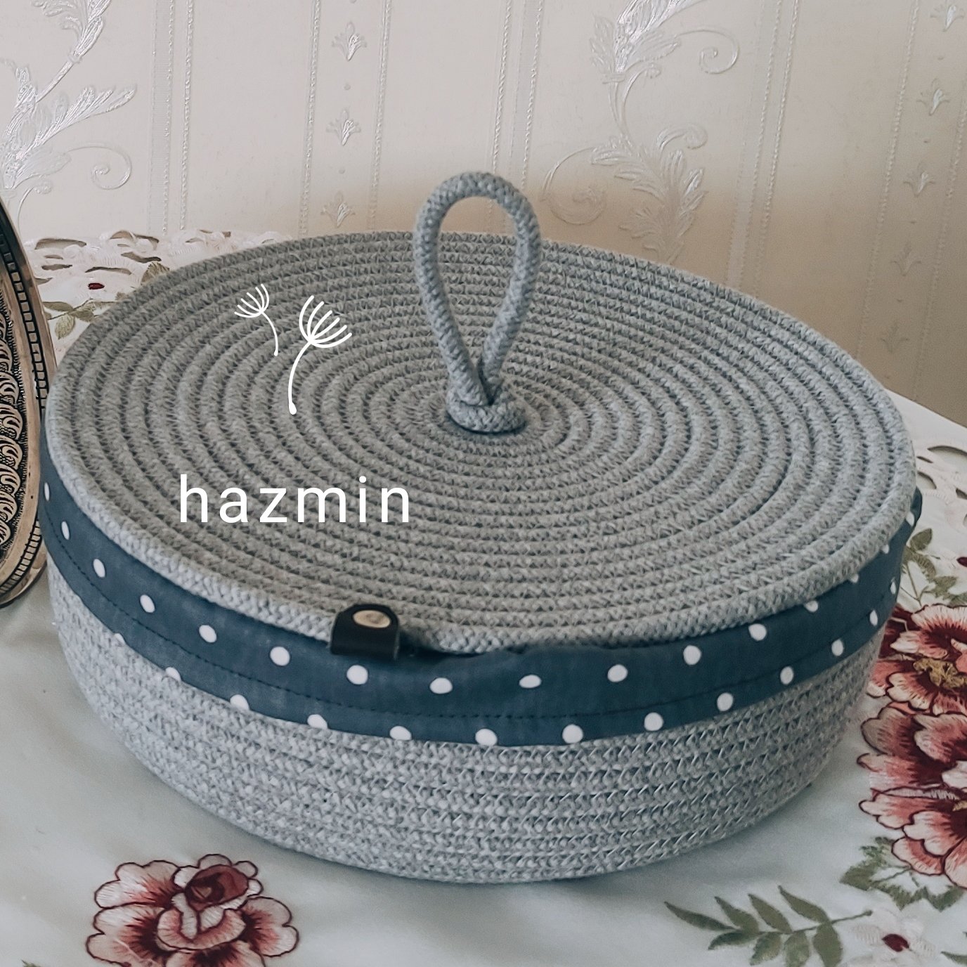 ظرف درب دار به همراه آستری