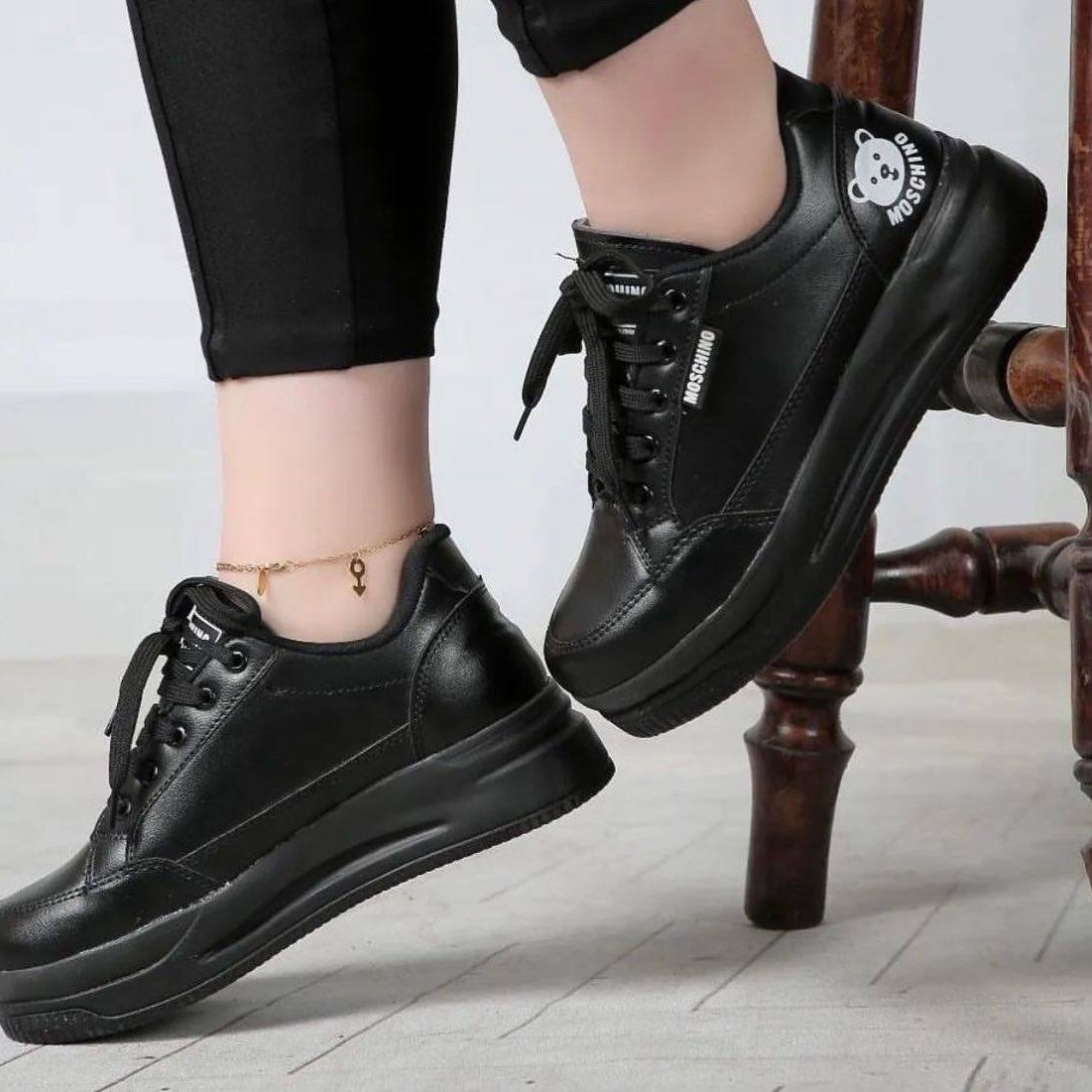 کتونی موشی کد520،سایز37تا40،قبل از ثبت موجودی بگیرید.