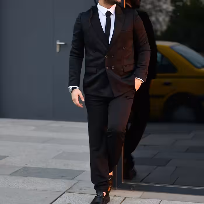 ست کت و شلوار مشکی جنس پارچه کاردین داخل آستر ساتن سایزبندی Mالی4XL معادل 46الی56