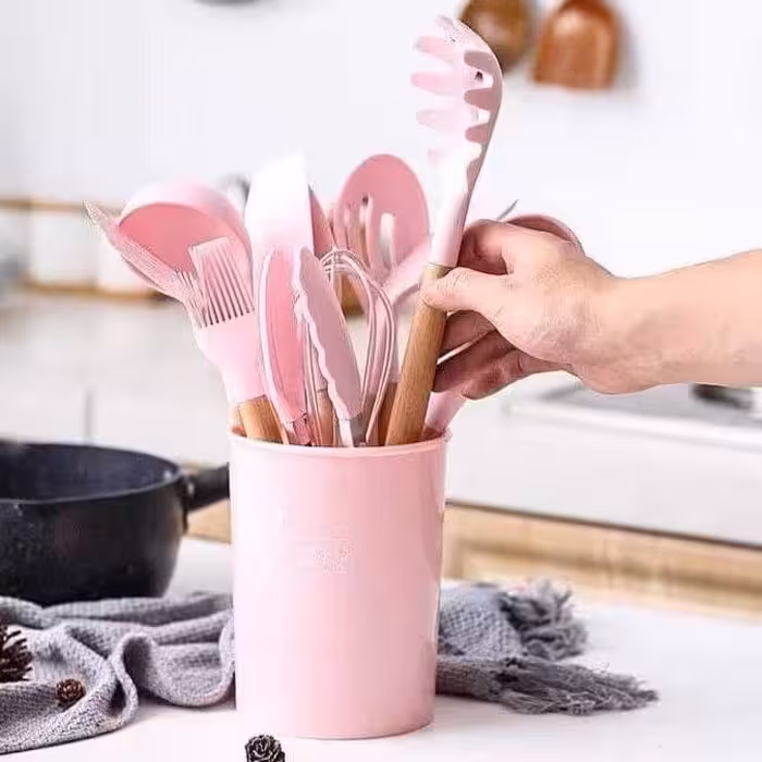 ست کفگیر 12 پارچه سیلیکونی 