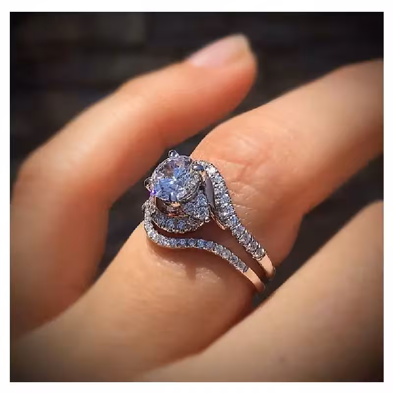 انگشتر نگین پایه بلند کد F213