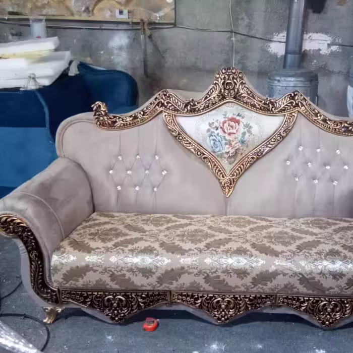 مبل سلطنتی  شزلون دار 8نفره.(هزینه ارسال بامشتری)
